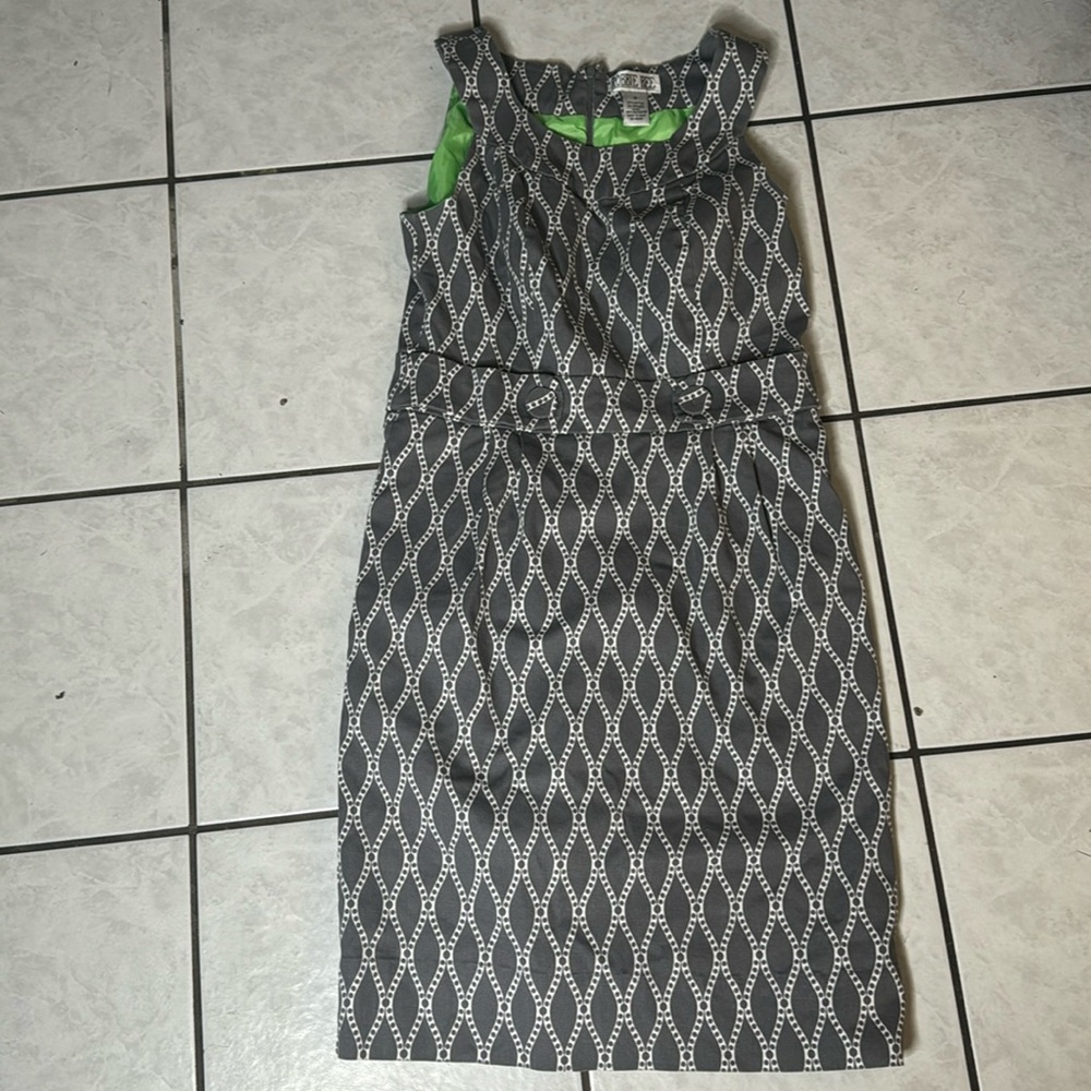 Robbie bee dress beautiful sleeve less